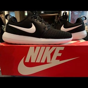 Nike Roshe Two